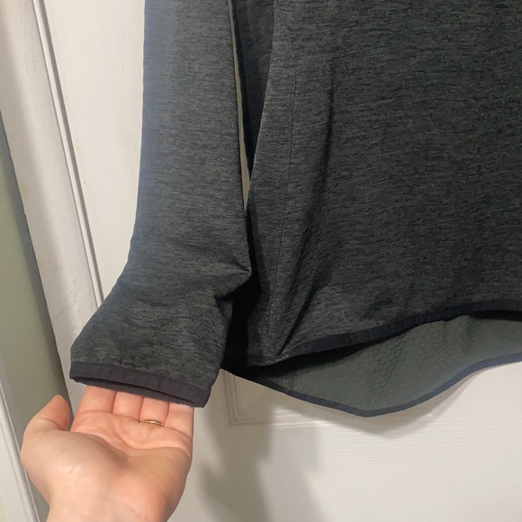 LLBEAN Sweatshirt - Picture 4 of 6